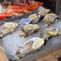 ตลาดปลาซึกิจิ Tsukiji Fish Market