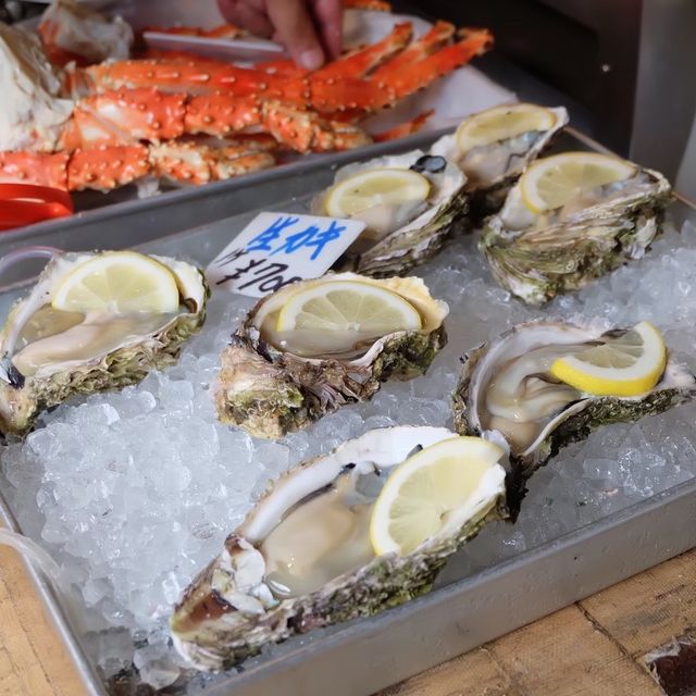 ตลาดปลาซึกิจิ Tsukiji Fish Market