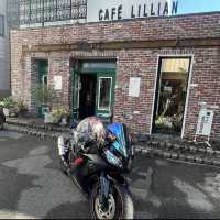 Cafe Lillian