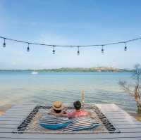 The Play Yard พักรถบ้านริมทะเลภูเก็ต