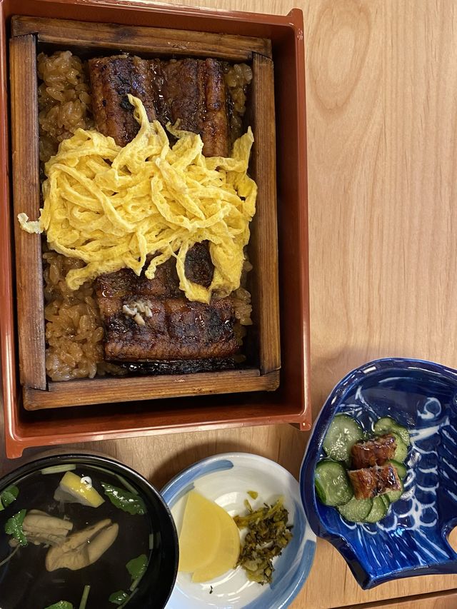 150년 된 장어덮밥 집 🧆