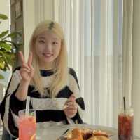 어디에 있든 인생샷을 건질 수 있는 엠클리프 카페✨