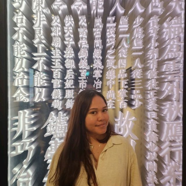 Slice of Royalty in HK