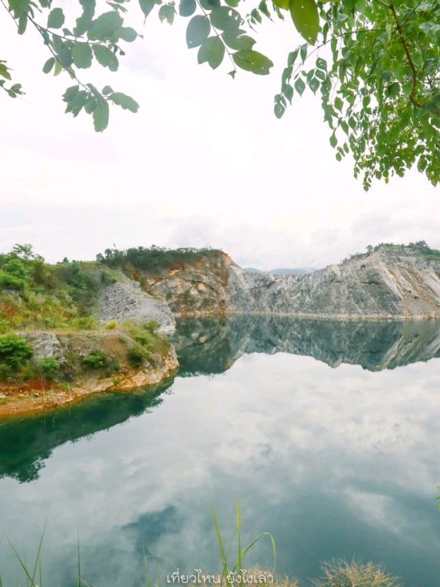 Blue Lagoon สระมรกตแกรนด์แคนยอน ภูผาม่าน