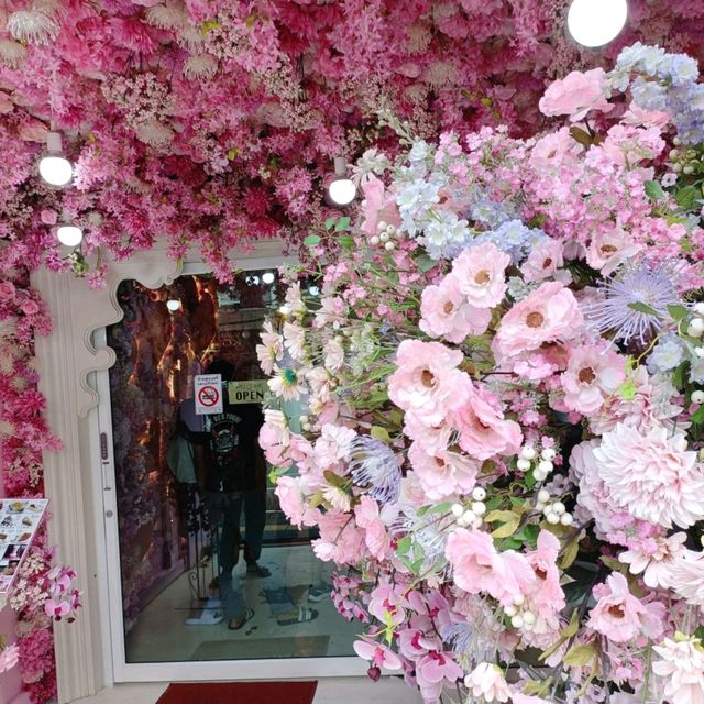 Flower is all Around @ คอระฆัง