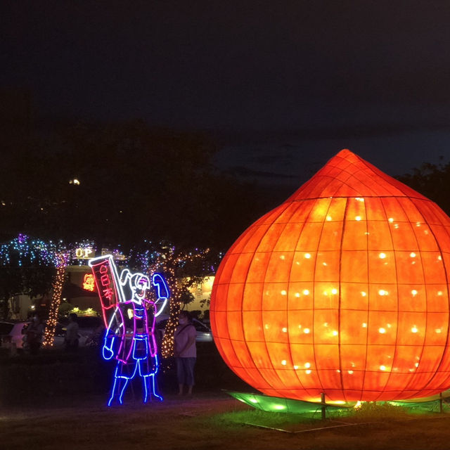 越夜越美麗！從沙雕到光雕，來八里左岸公園正是時候