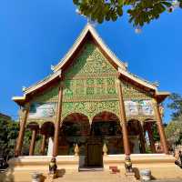 Inpeng Temple: Serenity in Vientiane