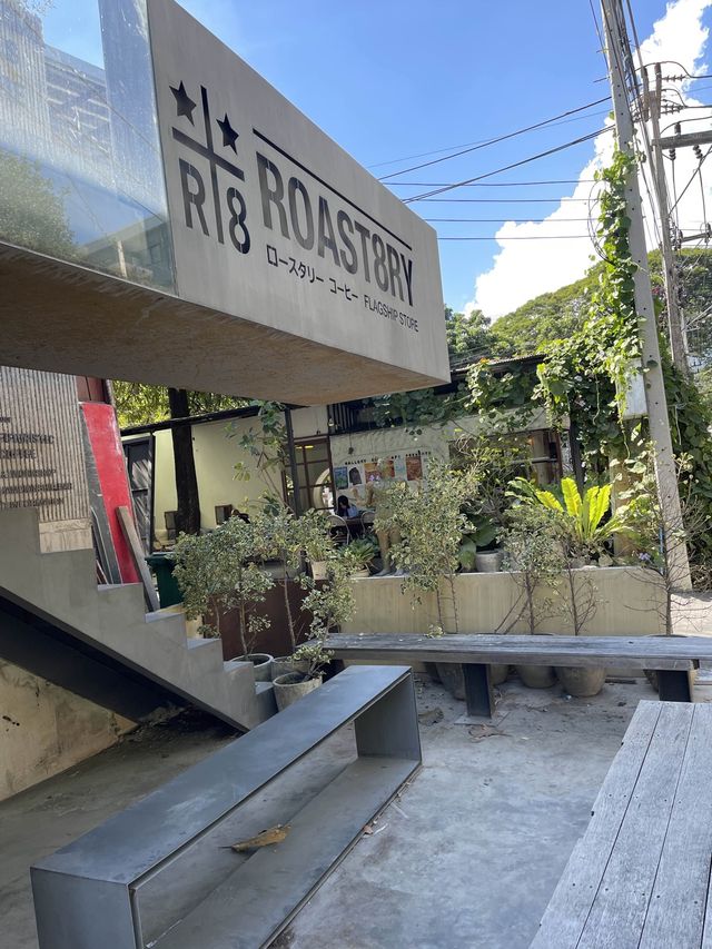 Roast8ry specialty coffee เชียงใหม่
