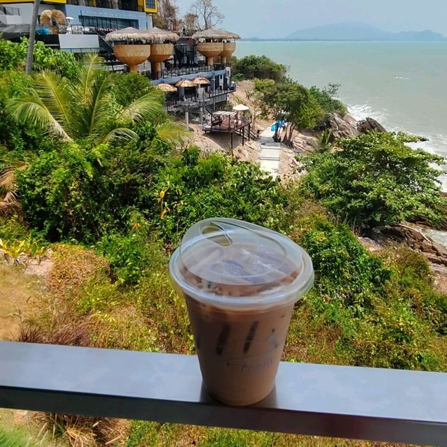 Preem Cafe Khanom