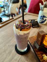 leaf & co. cafe
