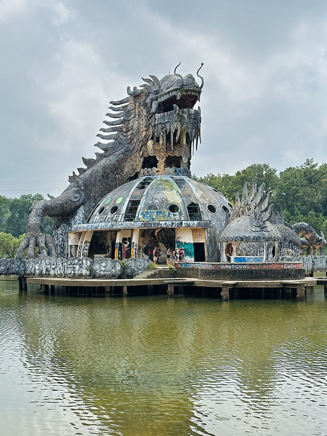 A unique Dragon Structure in Vietnam