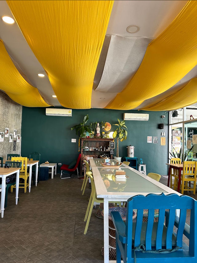 Free Bird Cafe