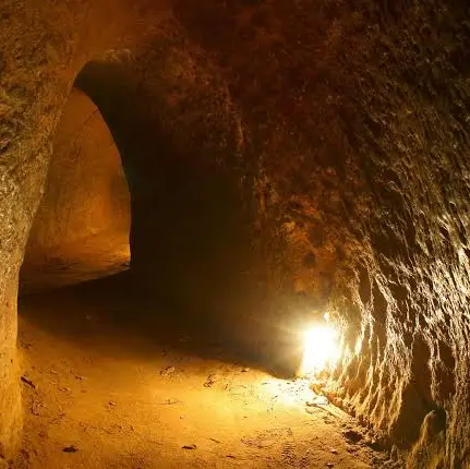 🌿🔍 Unveiling the Underground Wonders: Exploring the Cu Chi Tunnels