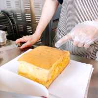 Spongy Cakes at Hoki Bakery Mount Austin