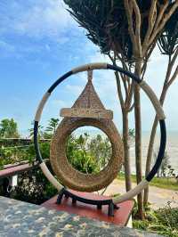 มัทรี วัลเลย์ & คาเฟ่