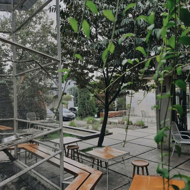 DADI'S COFFEE | COZY & AESTETHIC DADI'S COFFEE GARDEN