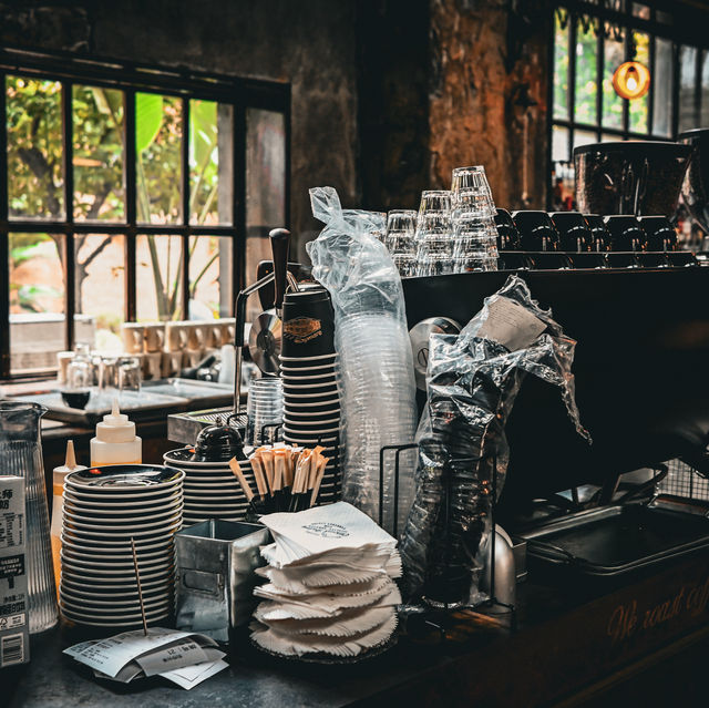 Old Speak Café 