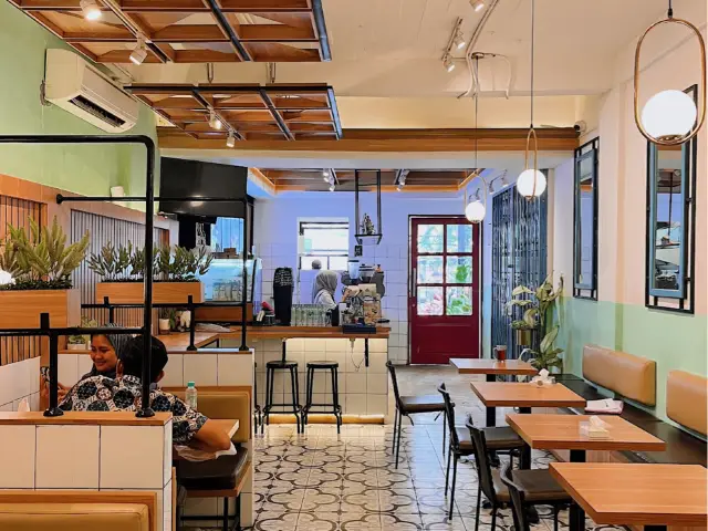 Dandia Coffee & Eats