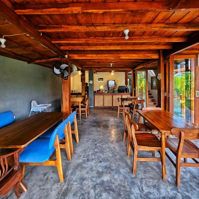 SUDIONO HOUSE CAFE | THIS CAFE THEMED AROUND AUTHENTIC INDONESIAN CUISINE