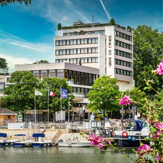 HOTEL DU PORT