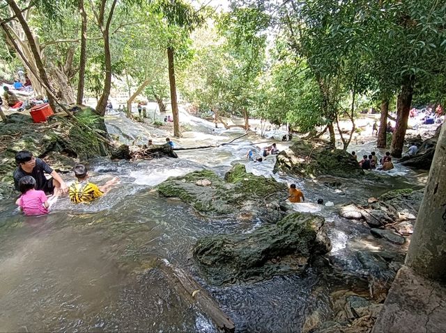 น้ำตกวังก้านเหลือง จ.ลพบุรี