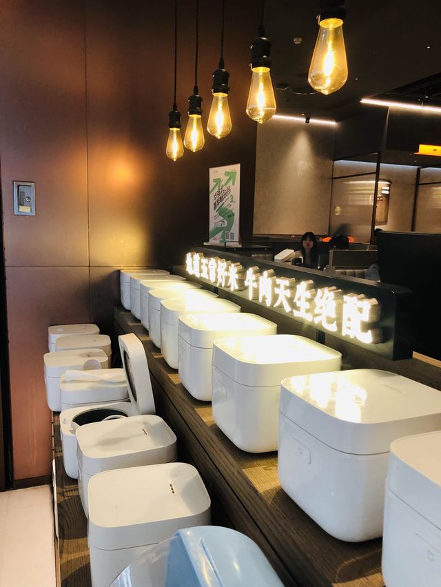 湖南川菜，品嚐牛蛙、臭豆腐和蓮藕湯的享樂之旅