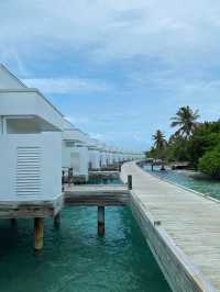 Escape to the villa by the sea 🏖️🚤