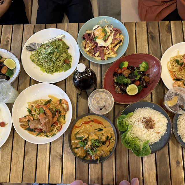 Stories Over Coffee at Jomo Eatery