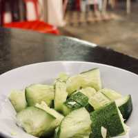 "Exploring McQuek Satay Celup: A Local Favorite in Melaka"