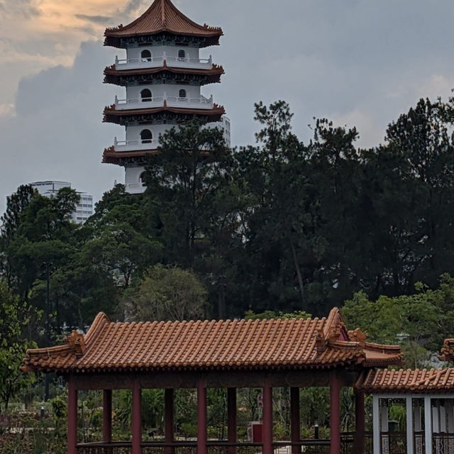 Paradise Found: Jurong Lake Gardens, a Symphony of Nature