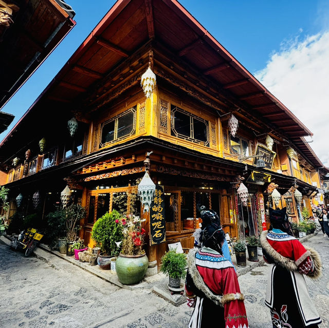 Road trip into Shangri-La