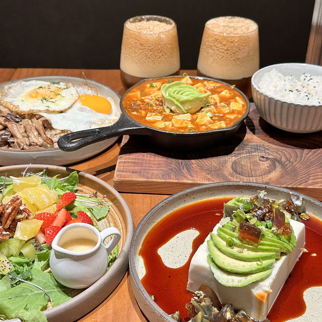 台北市｜以酪梨為主的蔬果素食餐廳Preserve for future 