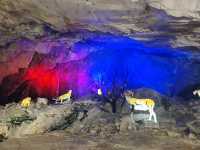 Hwarok Cave (Jade Cave) 