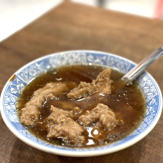 台北餐廳 · 小王煮瓜｜華西街夜市人氣小吃 🍲
