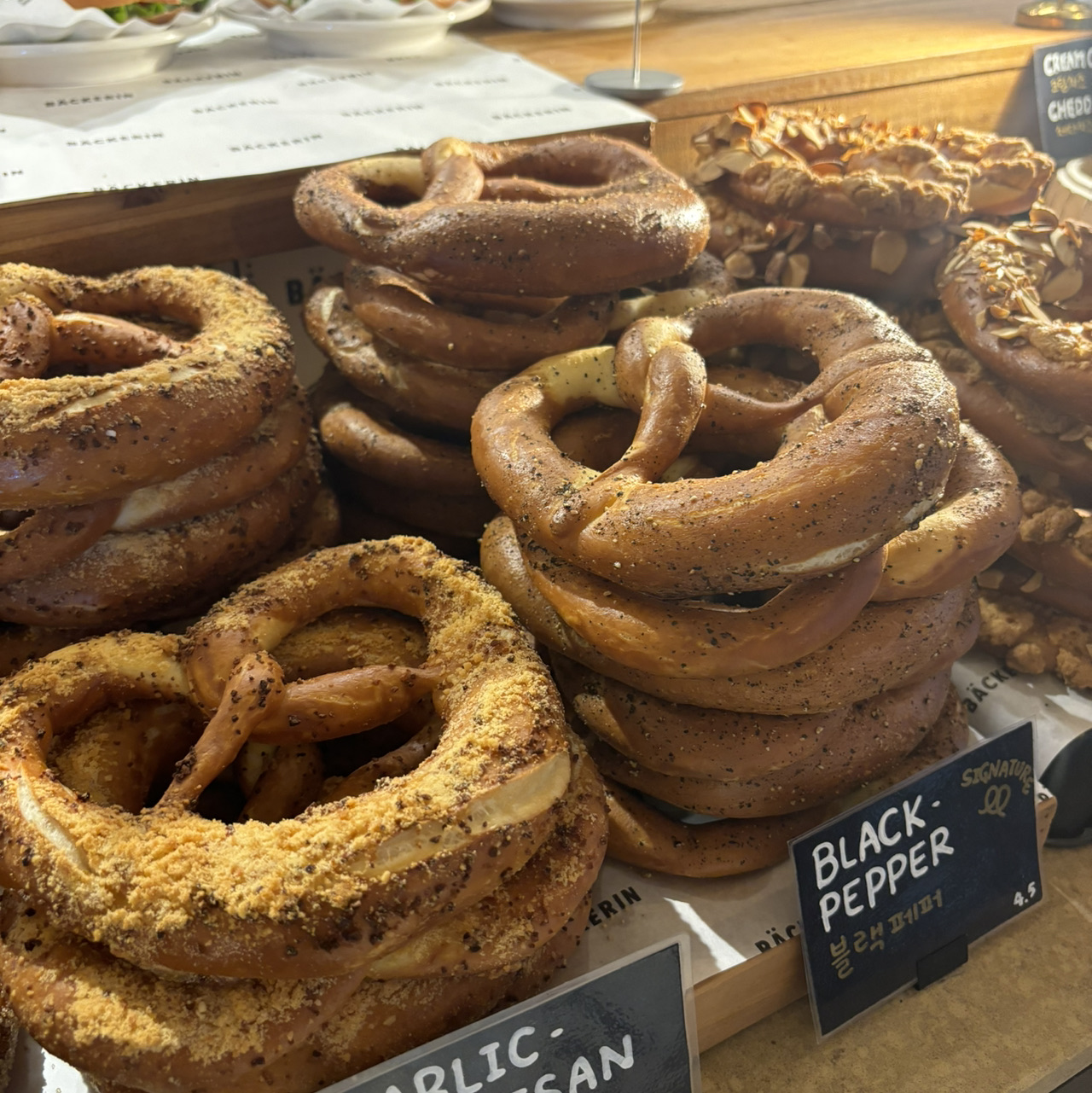 韓国】ドイツの味が韓国で！？プレッツェル専門店🥨 | Trip.com