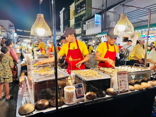 “ถนนคนเดินภูเก็ต” แหล่งช้อปปิ้งเมืองเก่าภูเก็ต