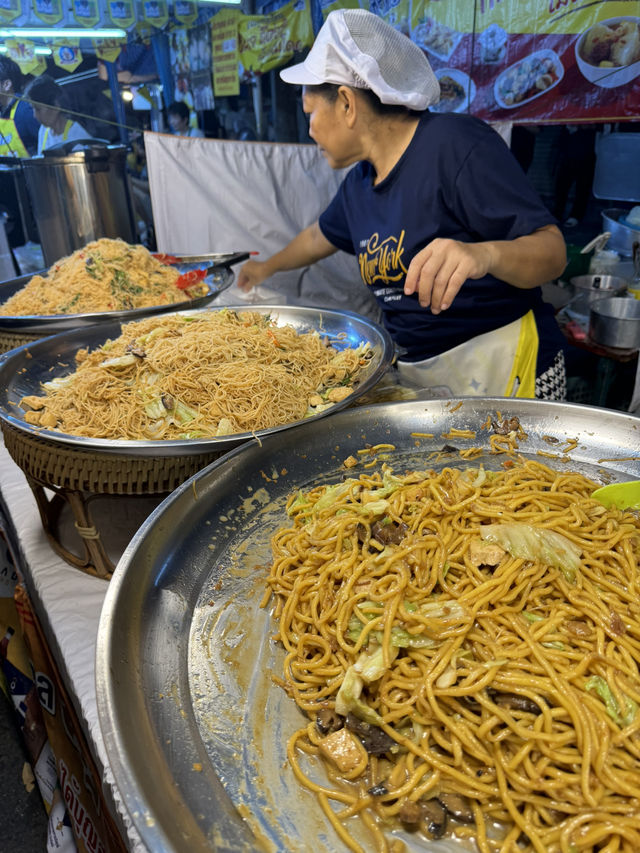 เทศกาลกินเจเยาวราช 2567✨ 🏮