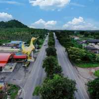 หงส์ยักษ์ วัดห้วยลึก จ.ประจวบคีรีขันธ์