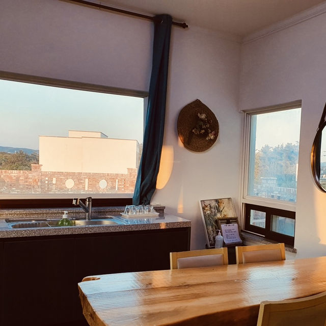 Lounge House Jeju: A Comfortable and Relaxing Stay
