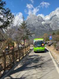 ตะลุยภูเขาหิมะมังกรหยก (Jade Dragon Snow Mountin)