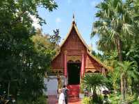 พาคุณพ่อมาเดินชิลๆ..วัดพระแก้ว เชียงราย