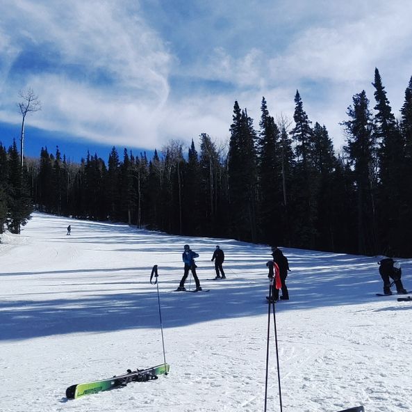 Explore the scenic winter view at Flagstaff Arizona 