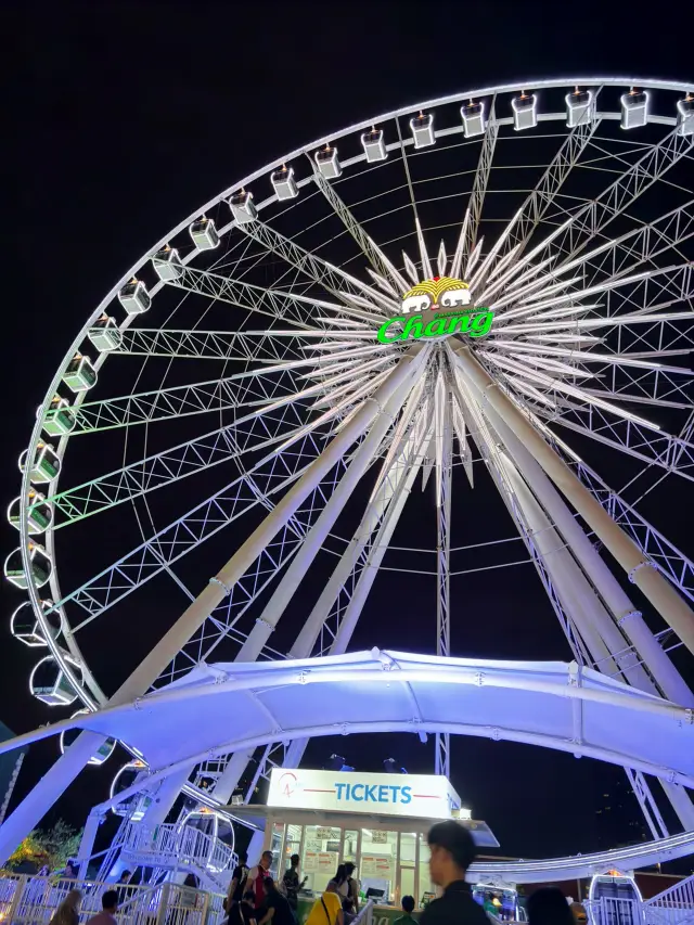 Asiatique The Riverfront 