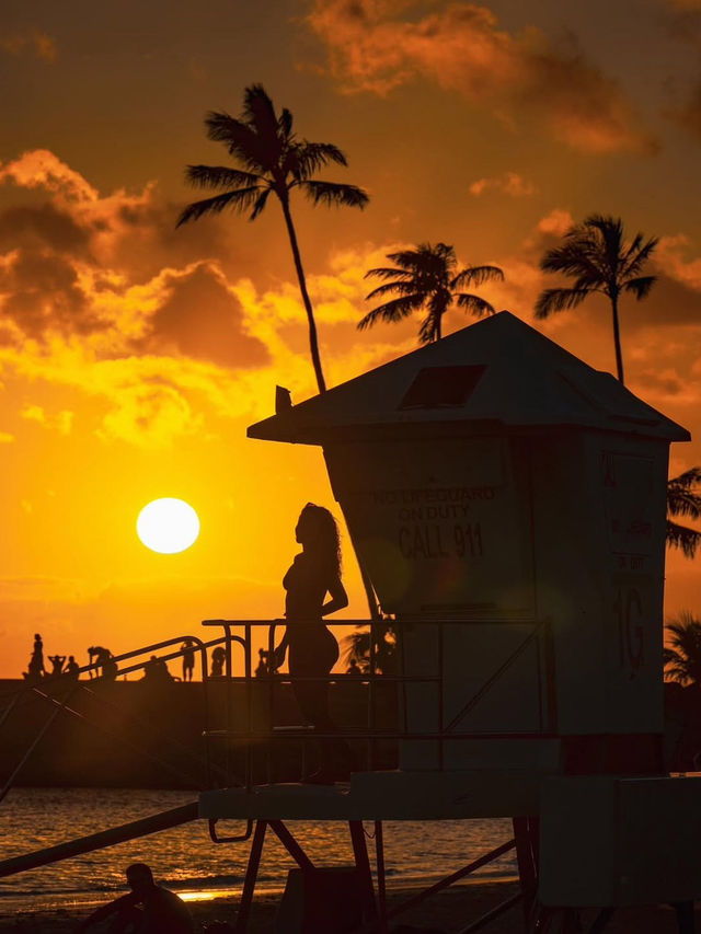 The Magic of Golden Hour in Oahu: A Time to Shine 