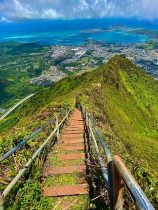 Guide to the Stairway to Heaven Hike in Hawaii