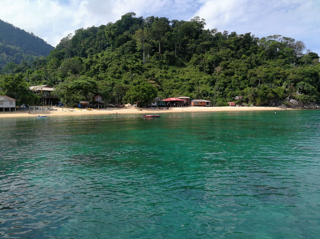 Malaysia’s Best Kept Secret for Diving in 2025 - Tioman