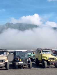 JOURNEY TO THE CLOUDS | EXPLORING THE WONDERS OF MOUNT BROMO