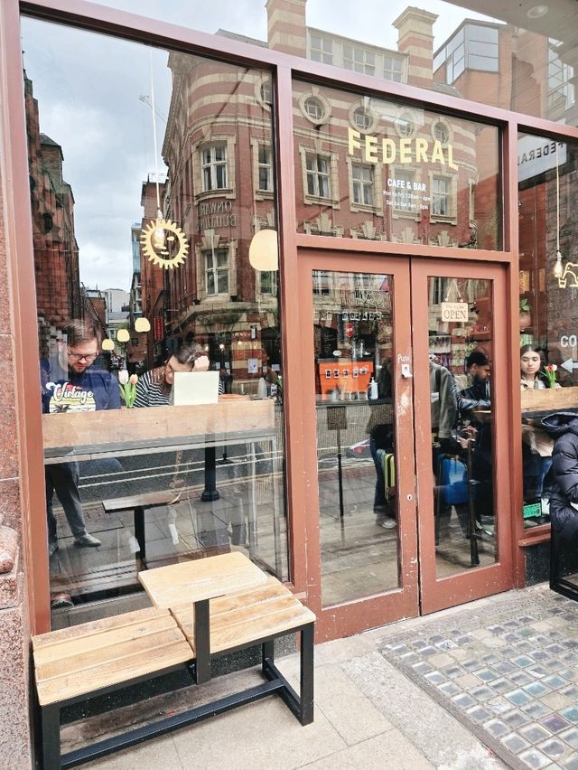 Federal Cafe เปิดมื้อแรกกันที่ Manchester 🥪🍞