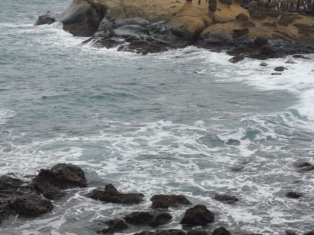 Unveiling Yehliu Geopark: A Serene Escape into Taiwan's Geological Masterpieces