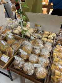 Bakery โฮมเมดเจ้าดังย่านพร้อมพงษ์ Custard Nakamura